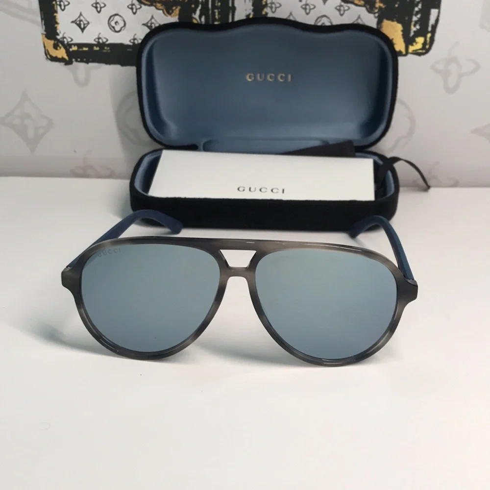 ✨ Authentic Gucci GG0423S 010 Sunglasses – Havana Blue Grey Frame ✨